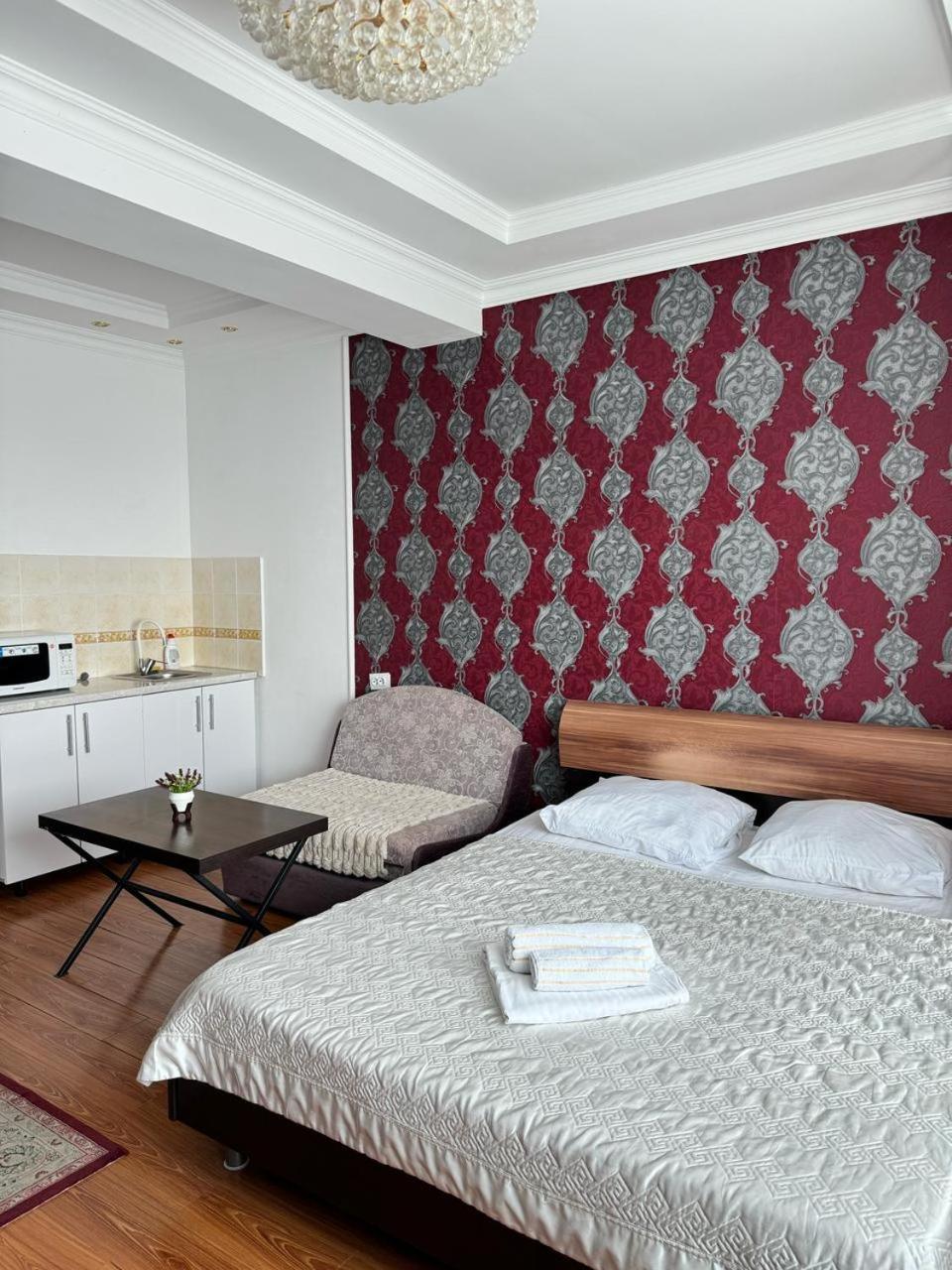 Hotel Sky House Astana Extérieur photo