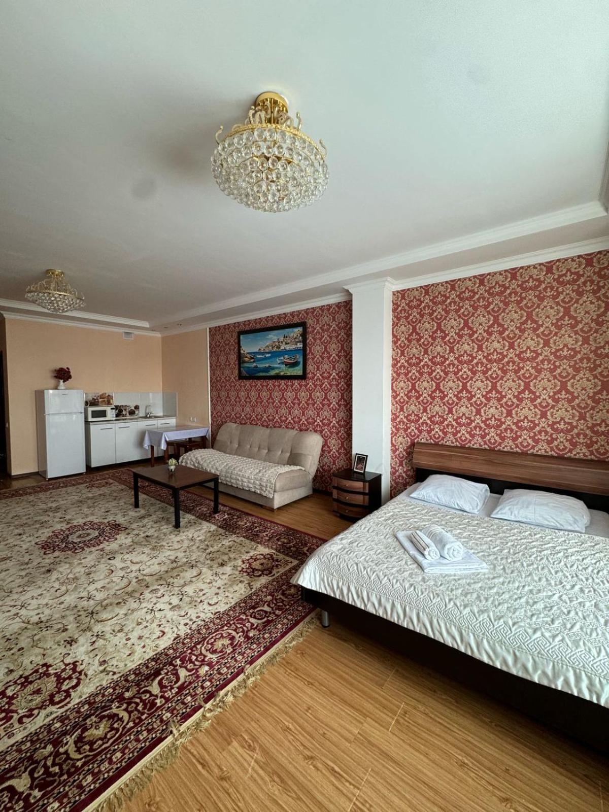 Hotel Sky House Astana Extérieur photo