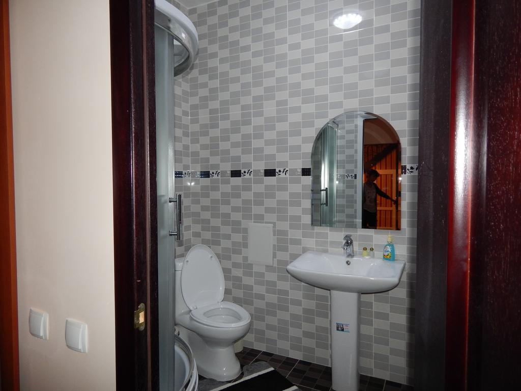 Hotel Sky House Astana Chambre photo